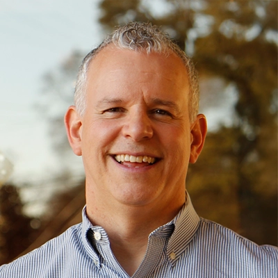 A headshot of Dr. Alan Houfek, a chiropractor at Chiropractic Partners - Dr. Alan Houfek